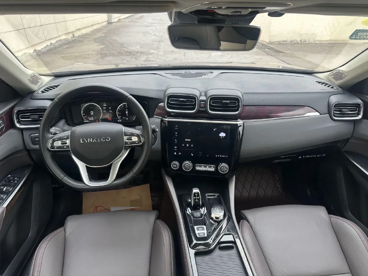 2020 LYNK&CO 02 2.0T 190HP L4 6AT,autocango,china used car exporter,china ev exporter,chinese used car exporter,chinese used ev exporter