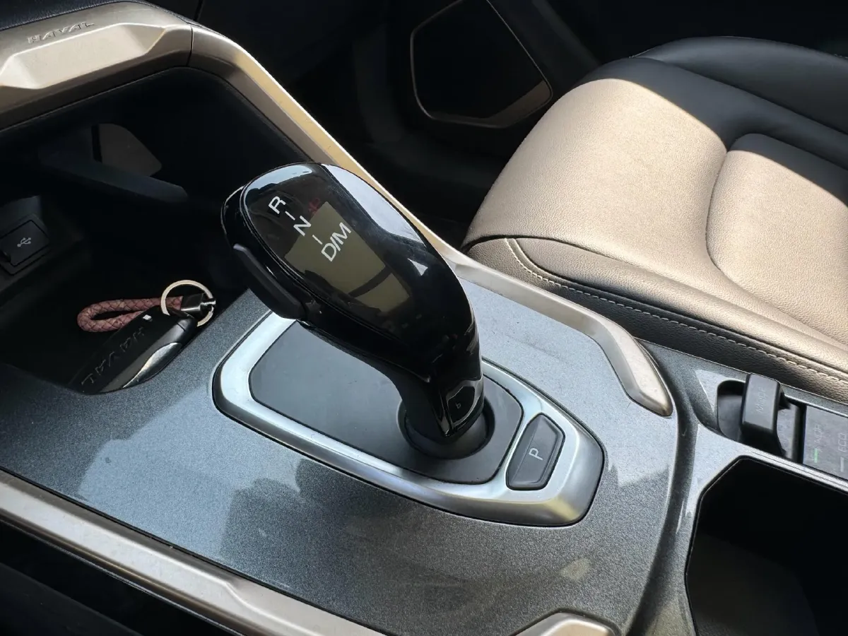 2020 Haval H6 1.5T 169HP L4 7DCT,autocango,china used car exporter,china ev exporter,chinese used car exporter,chinese used ev exporter