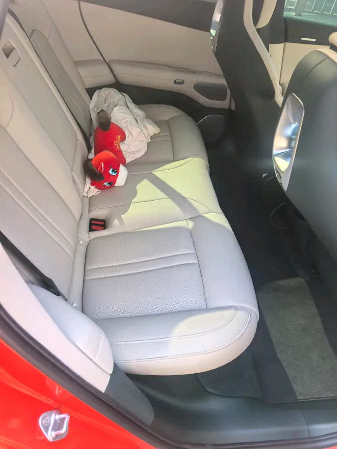 2025 MI YU7 BEV 96.3KWH,autocango,china used car exporter,china ev exporter,chinese used car exporter,chinese used ev exporter