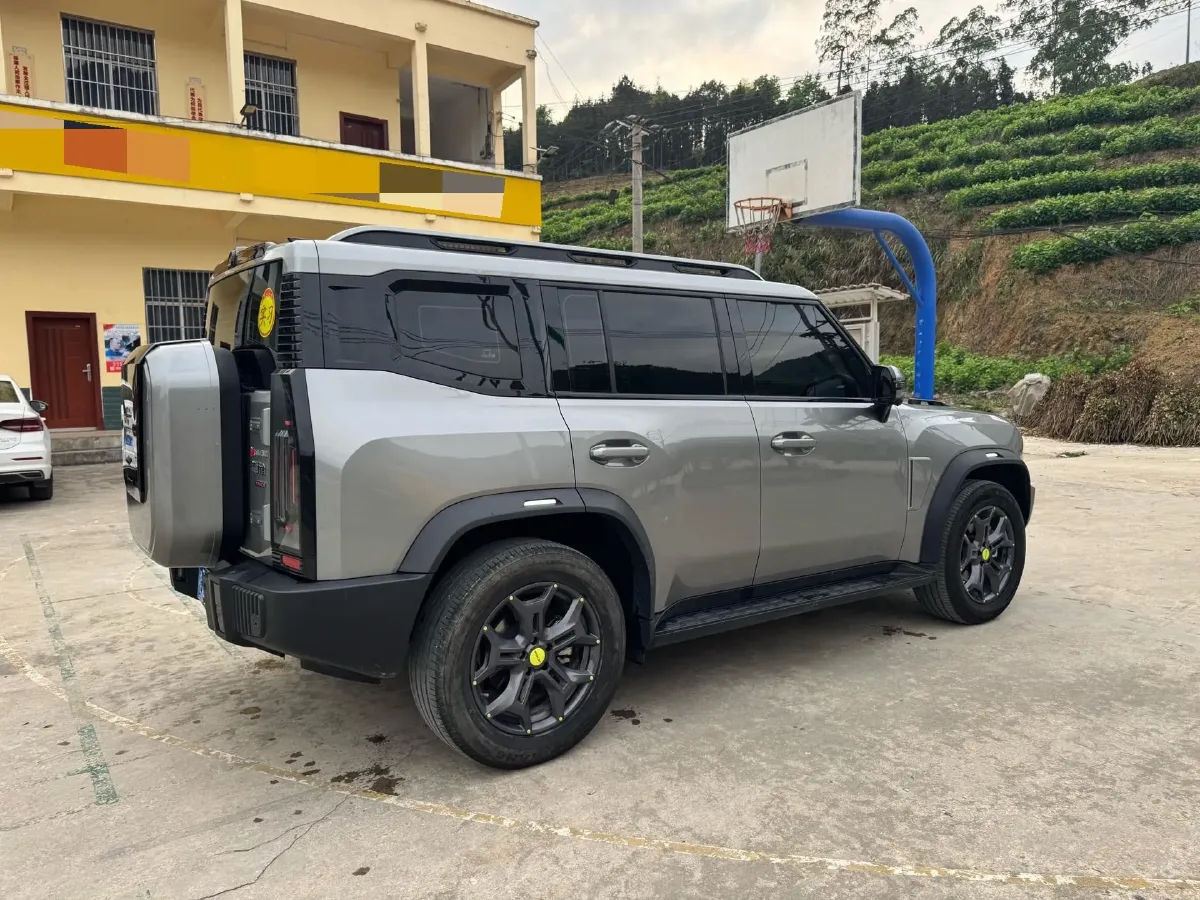 2023 Jetour Traveller 2.0T 254HP L4 7DCT,autocango,china used car exporter,china ev exporter,chinese used car exporter,chinese used ev exporter