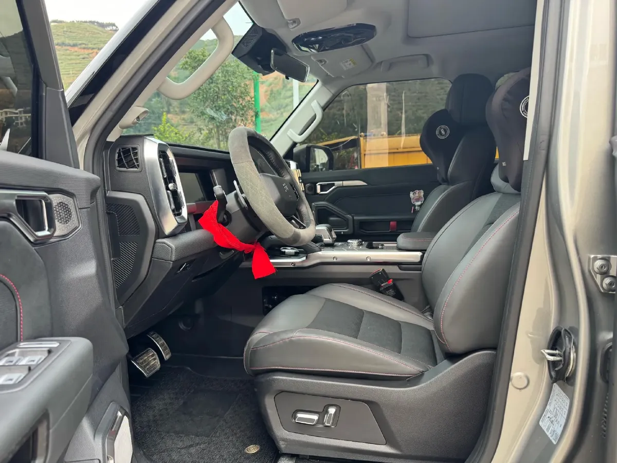 2023 Jetour Traveller 2.0T 254HP L4 7DCT,autocango,china used car exporter,china ev exporter,chinese used car exporter,chinese used ev exporter