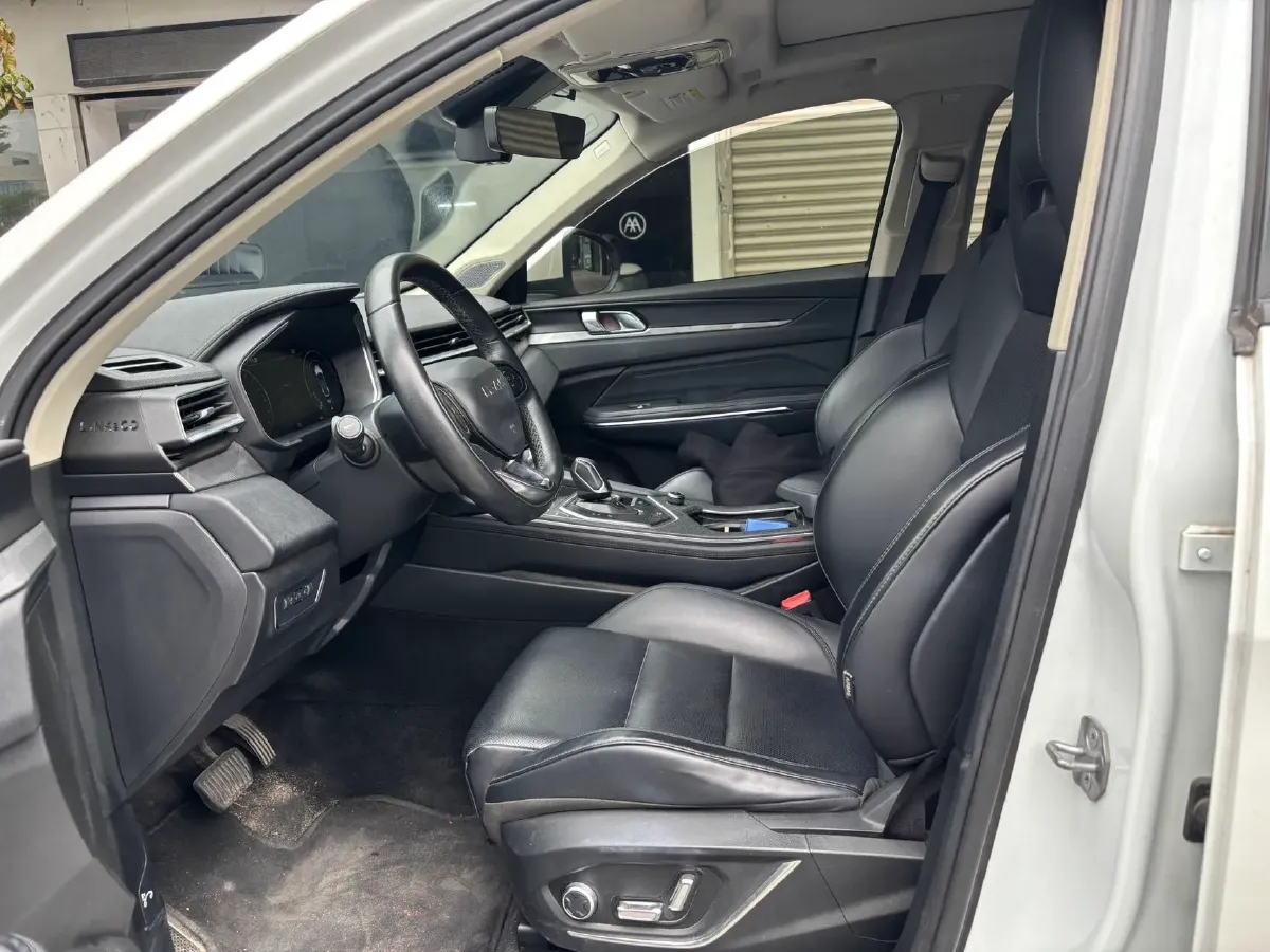 2021 LYNK&CO 01 2.0T 218HP L4 8AT,autocango,china used car exporter,china ev exporter,chinese used car exporter,chinese used ev exporter