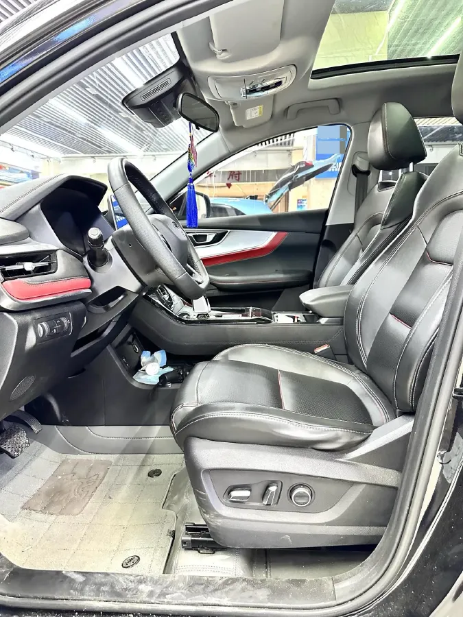 2022 Chery Tiggo 7 1.6T 197HP L4 7DCT,autocango,china used car exporter,china ev exporter,chinese used car exporter,chinese used ev exporter