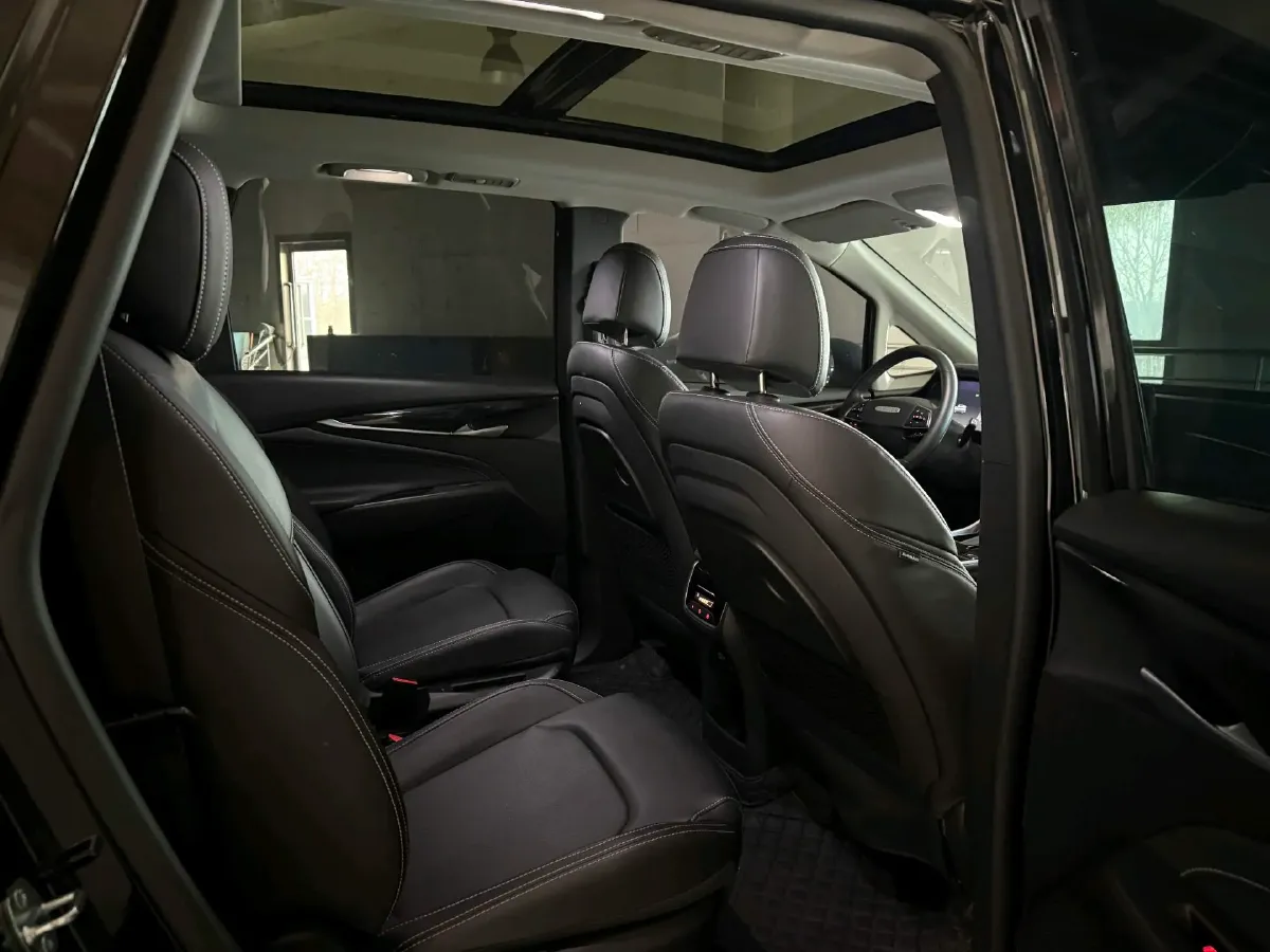 2023 MAXUS G50 1.5T 181HP L4 7DCT,autocango,china used car exporter,china ev exporter,chinese used car exporter,chinese used ev exporter