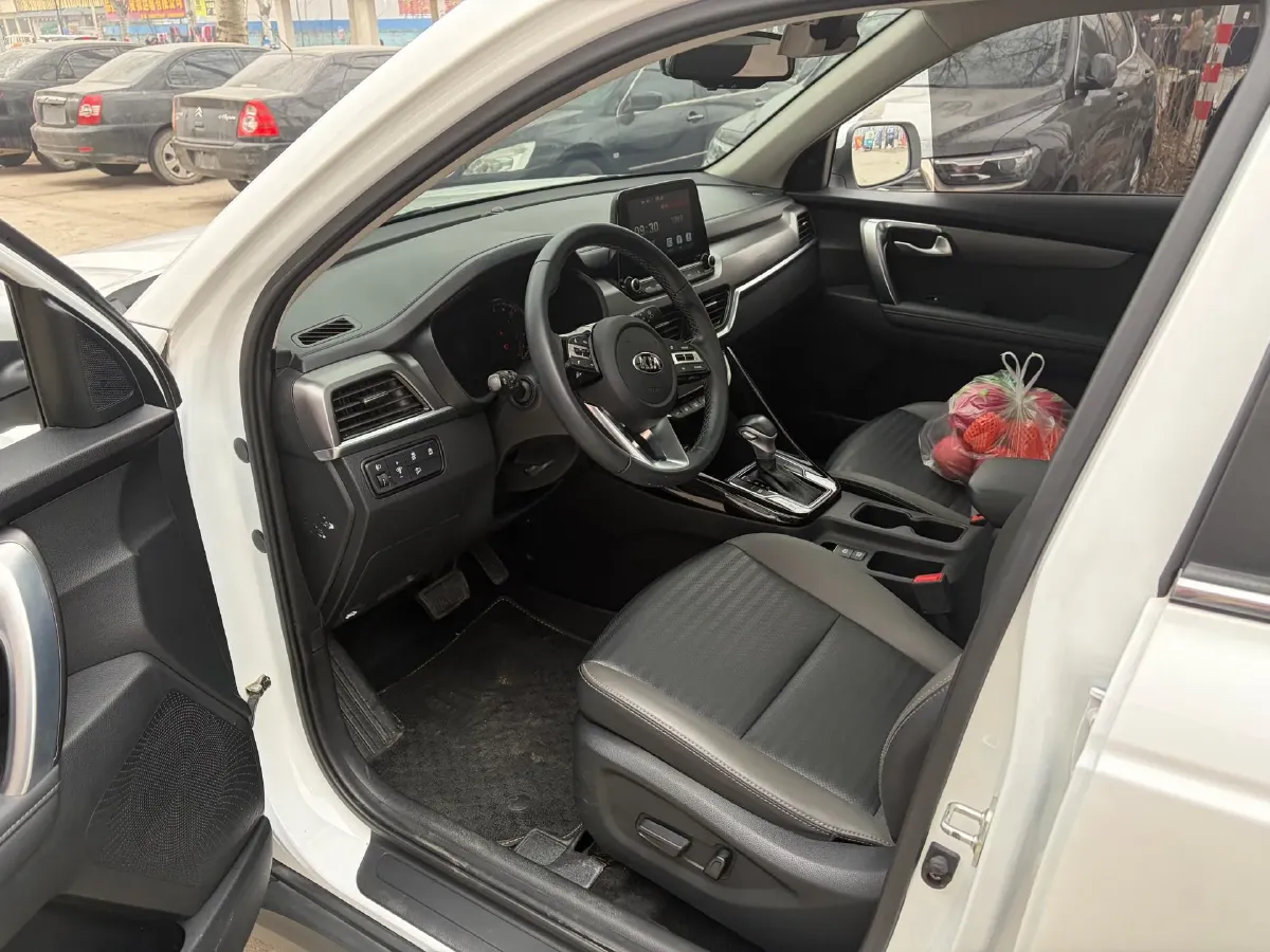 2019 Kia Sportage R 2.0L 160HP L4 6AT,autocango,china used car exporter,china ev exporter,chinese used car exporter,chinese used ev exporter