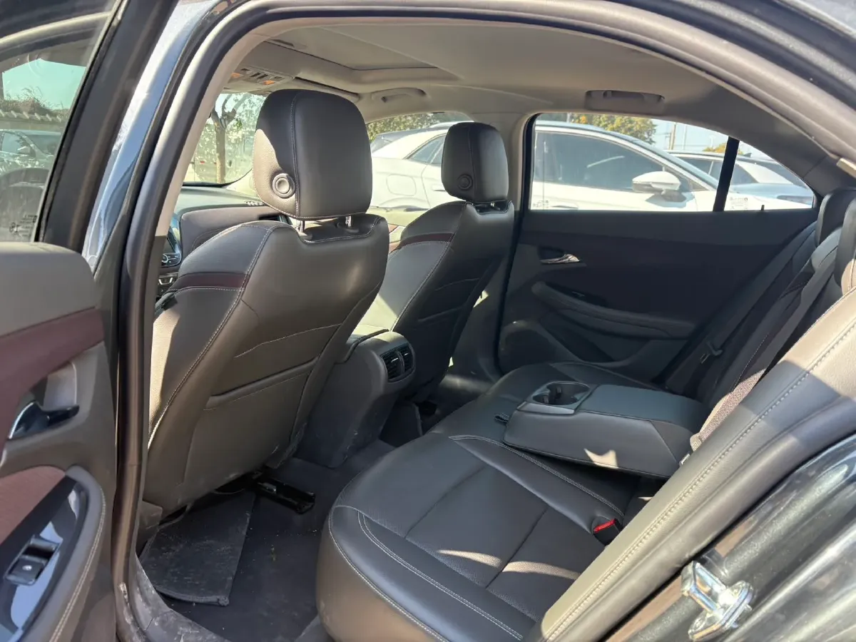 2018 Chevrolet Malibu 1.5T 170HP L4 6AT,autocango,china used car exporter,china ev exporter,chinese used car exporter,chinese used ev exporter