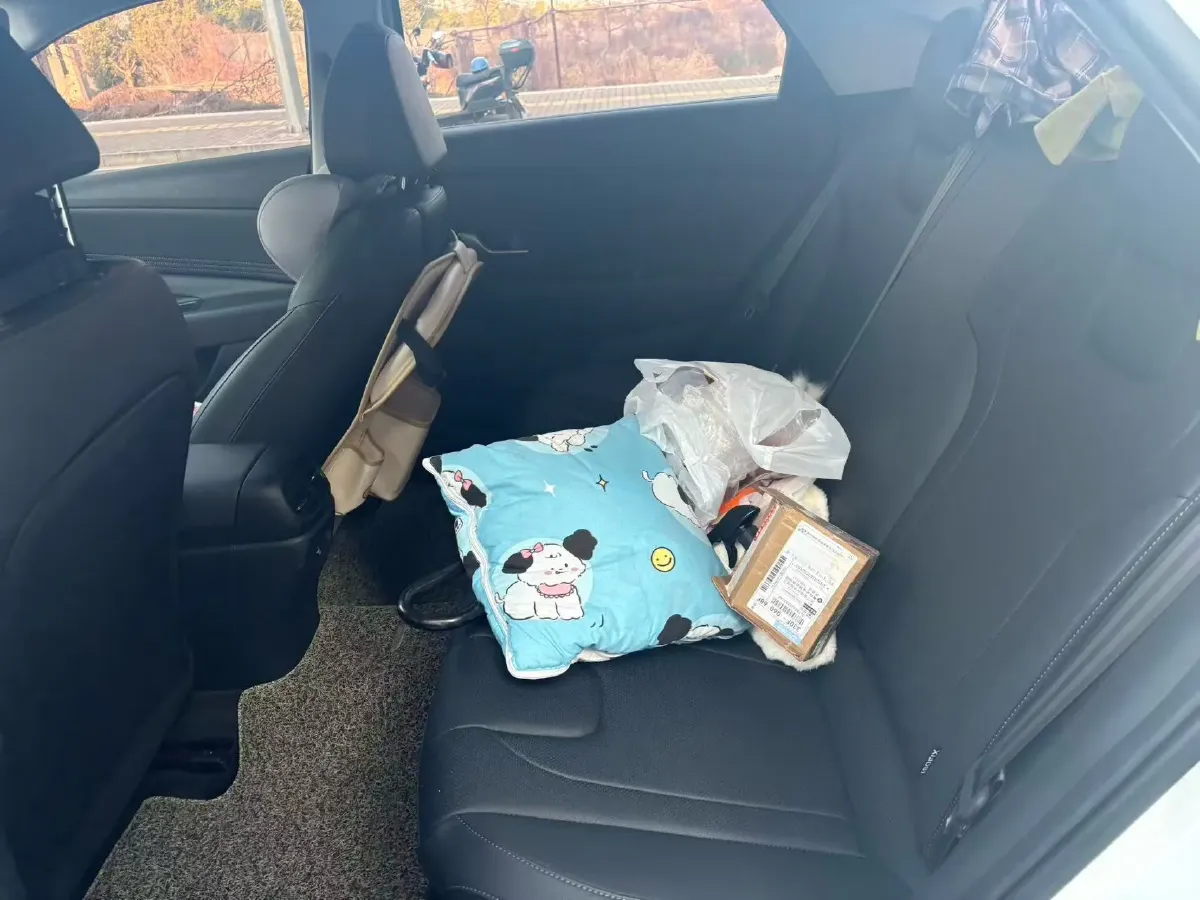 2023 Hyundai Elantra 1.5L 115HP L4 CVT,autocango,china used car exporter,china ev exporter,chinese used car exporter,chinese used ev exporter