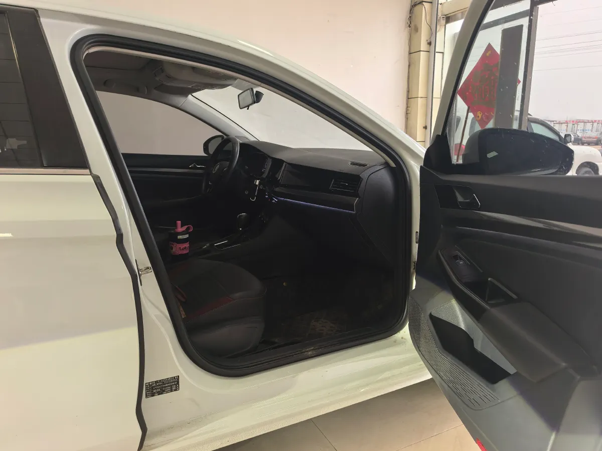 2021 Volkswagen Bora 1.5L 113HP L4 6AT,autocango,china used car exporter,china ev exporter,chinese used car exporter,chinese used ev exporter