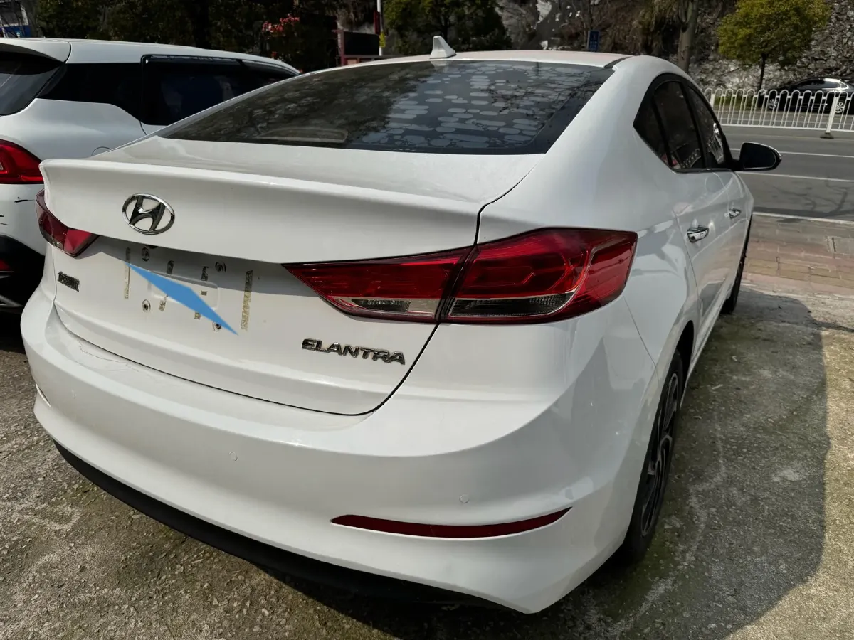 2020 Hyundai Elantra 1.5L 115HP L4 CVT,autocango,china used car exporter,china ev exporter,chinese used car exporter,chinese used ev exporter