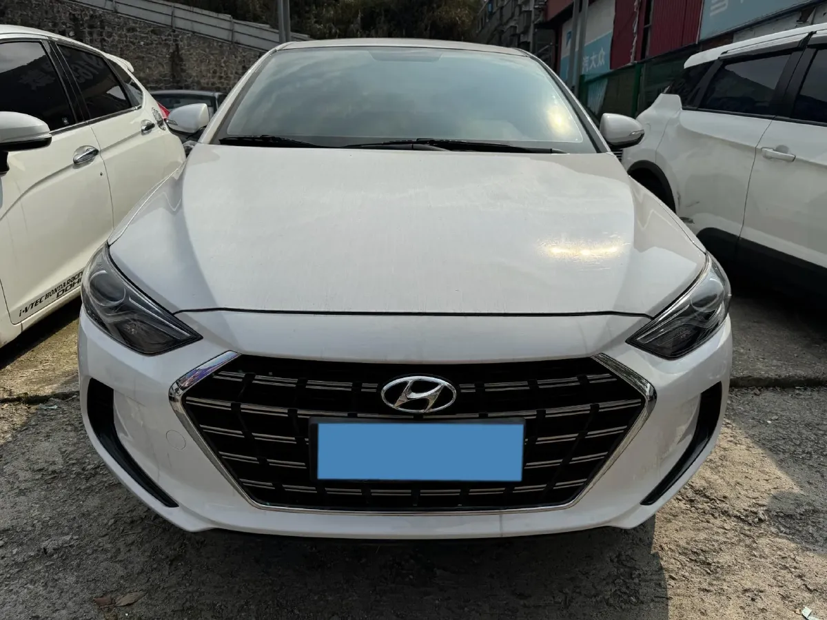 2020 Hyundai Elantra 1.5L 115HP L4 CVT,autocango,china used car exporter,china ev exporter,chinese used car exporter,chinese used ev exporter