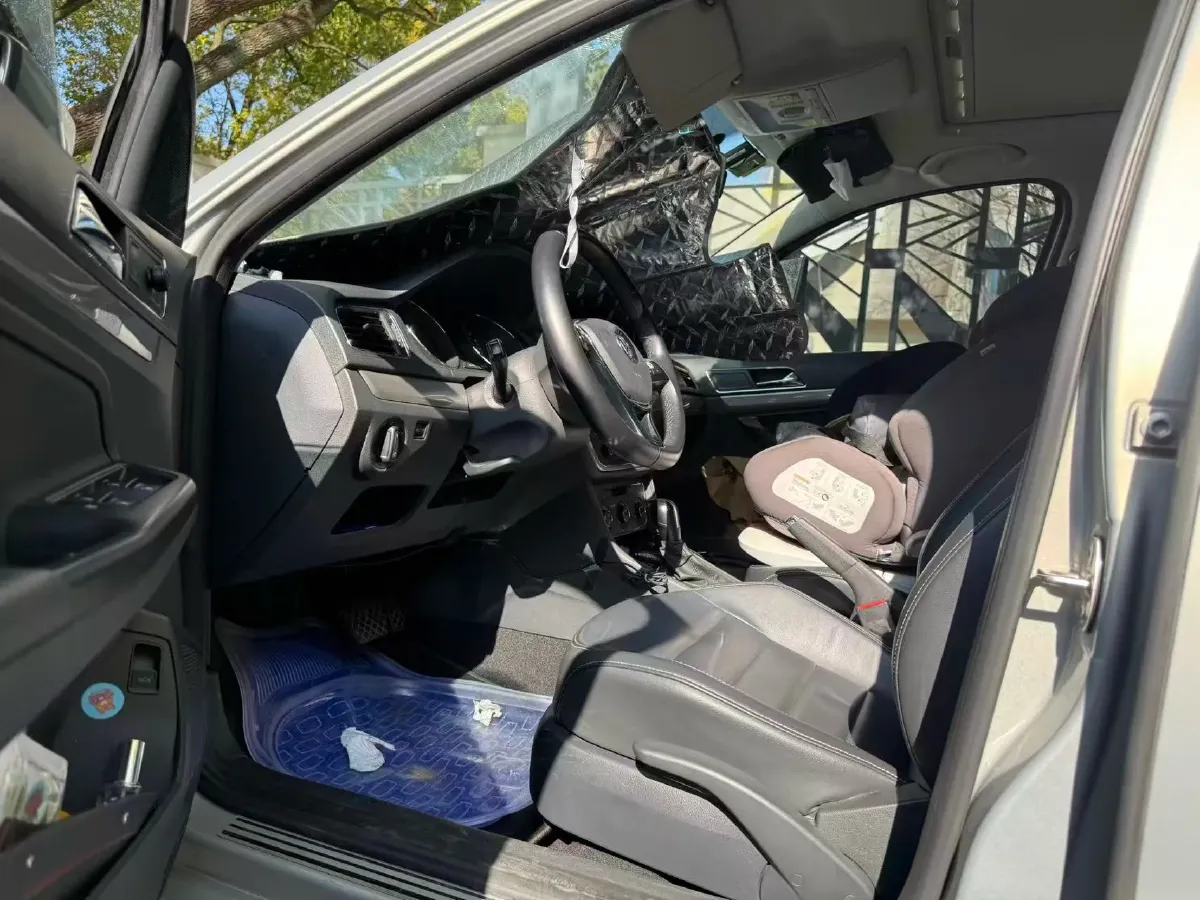 2017 Volkswagen Lavida 1.4T 131HP L4 7DCT,autocango,china used car exporter,china ev exporter,chinese used car exporter,chinese used ev exporter