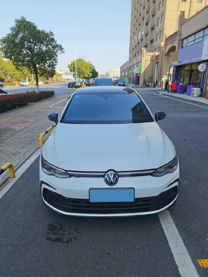 2023 Volkswagen Golf 1.4T 150HP L4 7DCT,autocango,china used car exporter,china ev exporter,chinese used car exporter,chinese used ev exporter