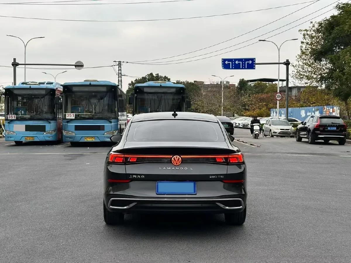 2023 Volkswagen Lamando 1.4T 150HP L4 7DCT,autocango,china used car exporter,china ev exporter,chinese used car exporter,chinese used ev exporter