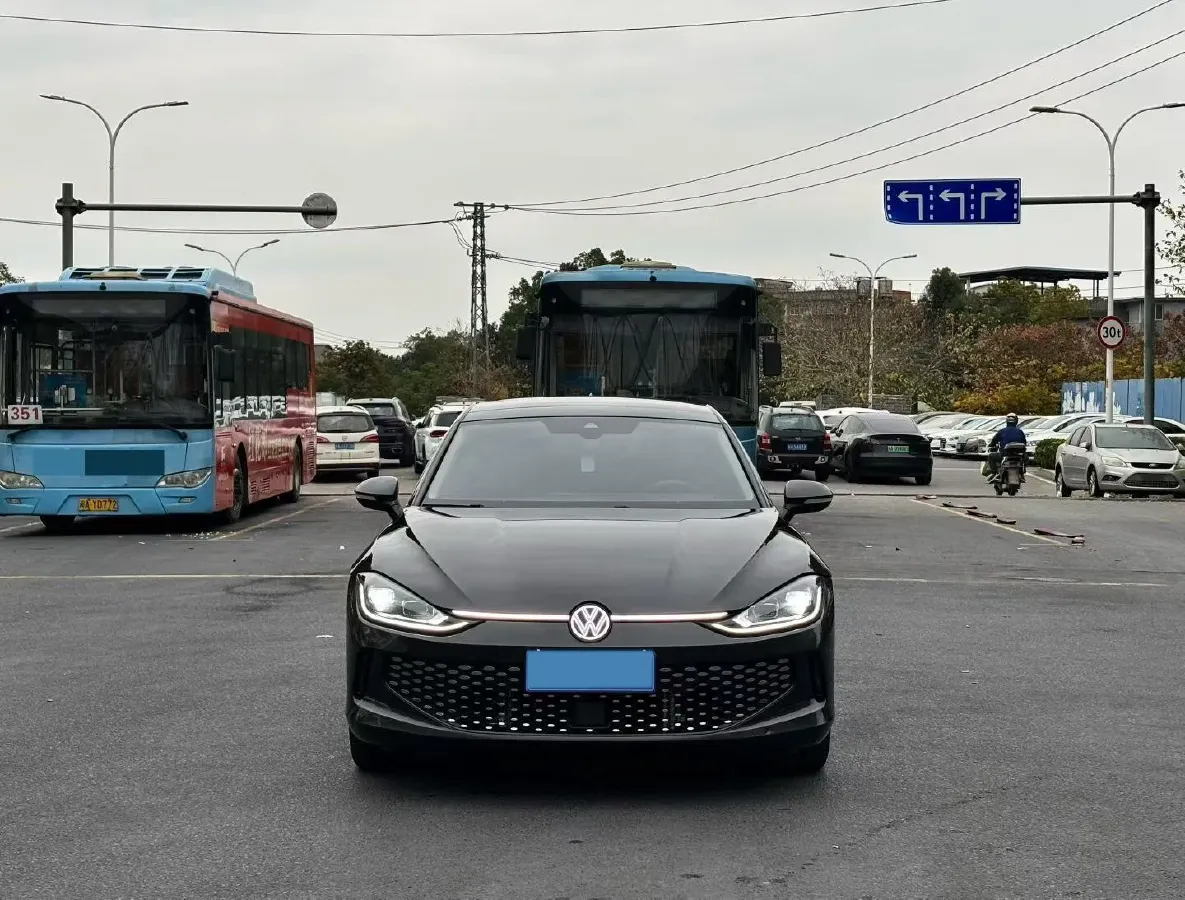 2023 Volkswagen Lamando 1.4T 150HP L4 7DCT,autocango,china used car exporter,china ev exporter,chinese used car exporter,chinese used ev exporter