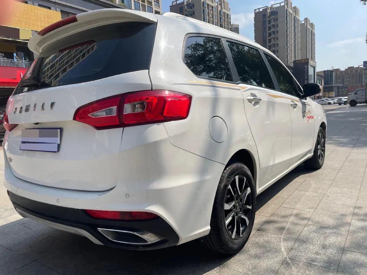 2017 HaiMa Family F7 1.5T 165HP L4 6AT,autocango,china used car exporter,china ev exporter,chinese used car exporter,chinese used ev exporter