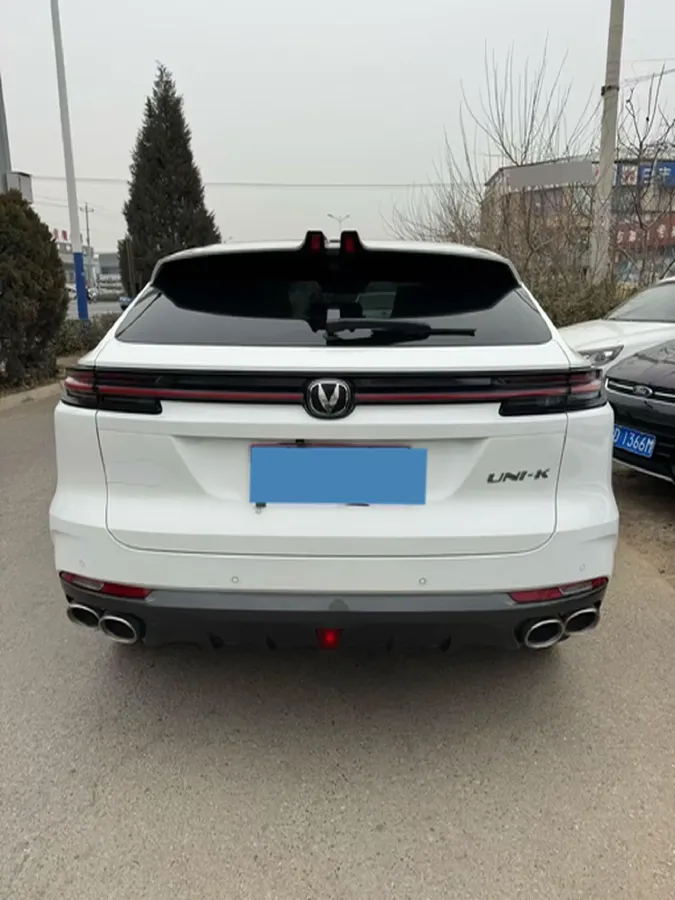 2021 ChangAn UNI-K 2.0T 233HP L4 8AT,autocango,china used car exporter,china ev exporter,chinese used car exporter,chinese used ev exporter
