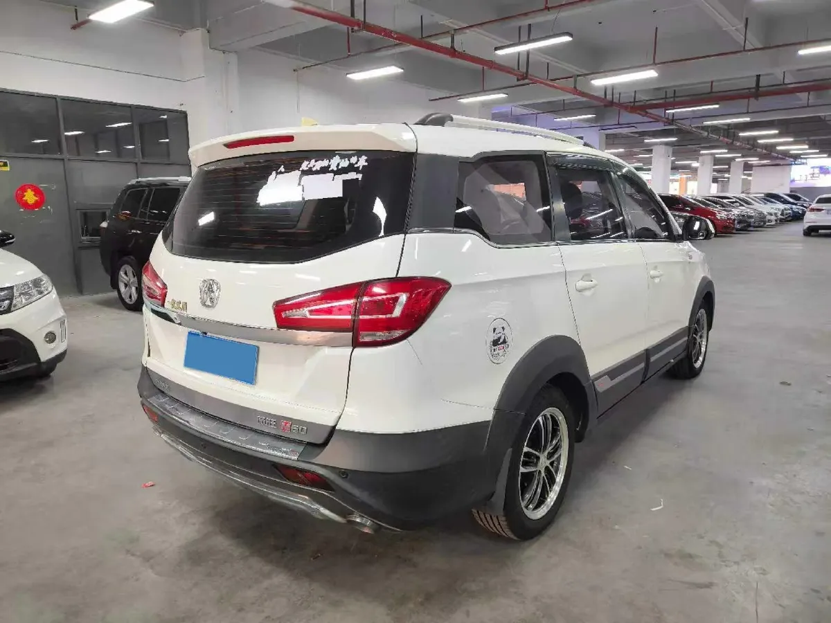 2017 BAIC WeiWang M60 1.5T 150HP L4 CVT,autocango,china used car exporter,china ev exporter,chinese used car exporter,chinese used ev exporter