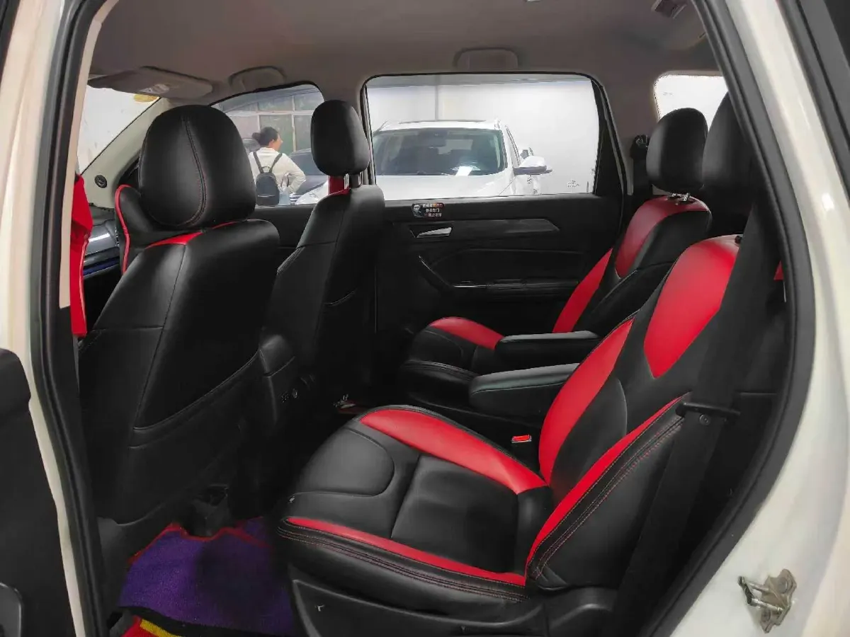 2017 BAIC WeiWang M60 1.5T 150HP L4 CVT,autocango,china used car exporter,china ev exporter,chinese used car exporter,chinese used ev exporter