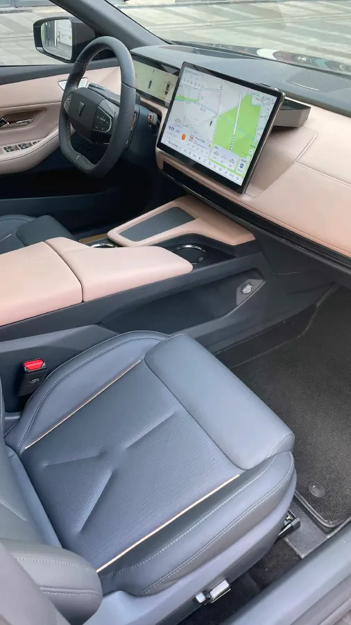 2022 DongFeng Forthing LingZhi EV BEV 68.4KWH,autocango,china used car exporter,china ev exporter,chinese used car exporter,chinese used ev exporter