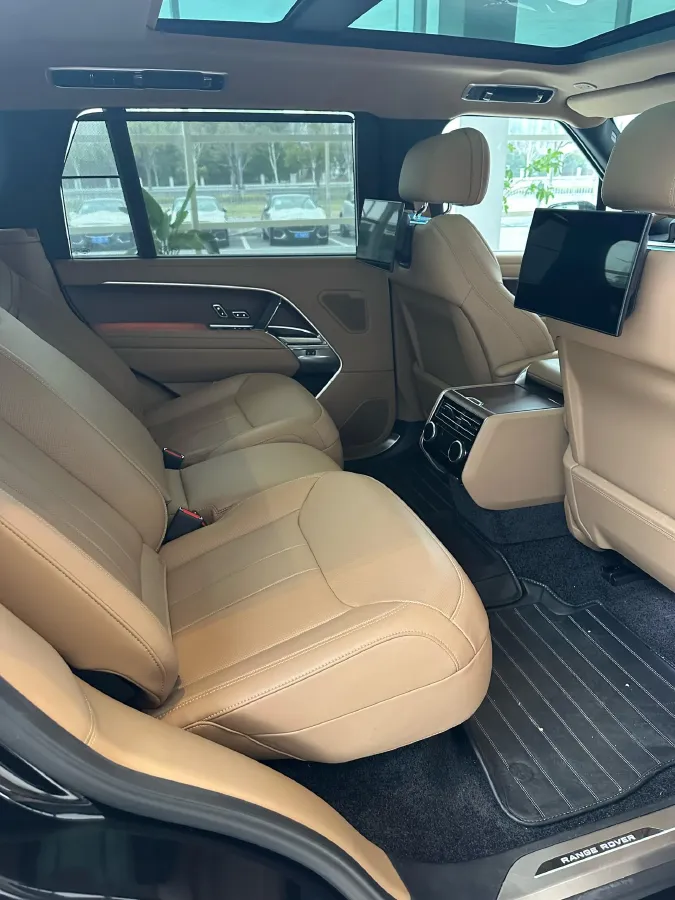 2024 Land Rover Range Rover 3.0T 400HP L6 8AT,autocango,china used car exporter,china ev exporter,chinese used car exporter,chinese used ev exporter