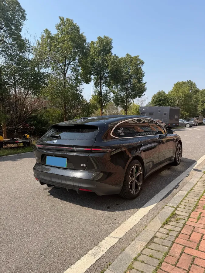 2024 NIO ET5T BEV 75KWH,autocango,china used car exporter,china ev exporter,chinese used car exporter,chinese used ev exporter