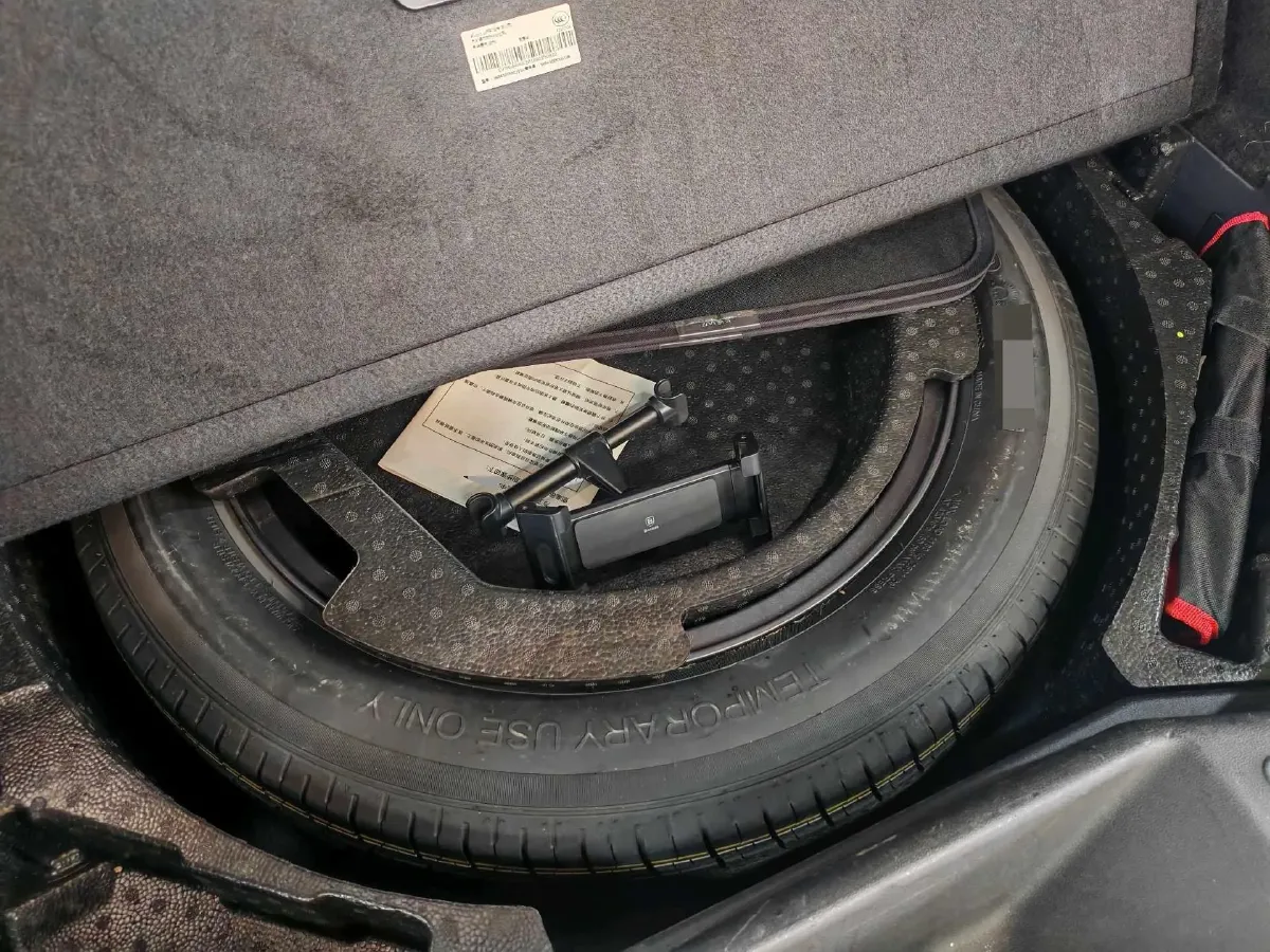 2017 WEY VV7 2.0T 234HP L4 7DCT,autocango,china used car exporter,china ev exporter,chinese used car exporter,chinese used ev exporter