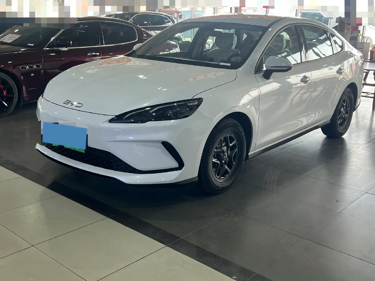 2025 BYD Seal05 DM-i 1.5L 101HP L4 E-CVT PHEV 7.68KWH,autocango,china used car exporter,china ev exporter,chinese used car exporter,chinese used ev exporter