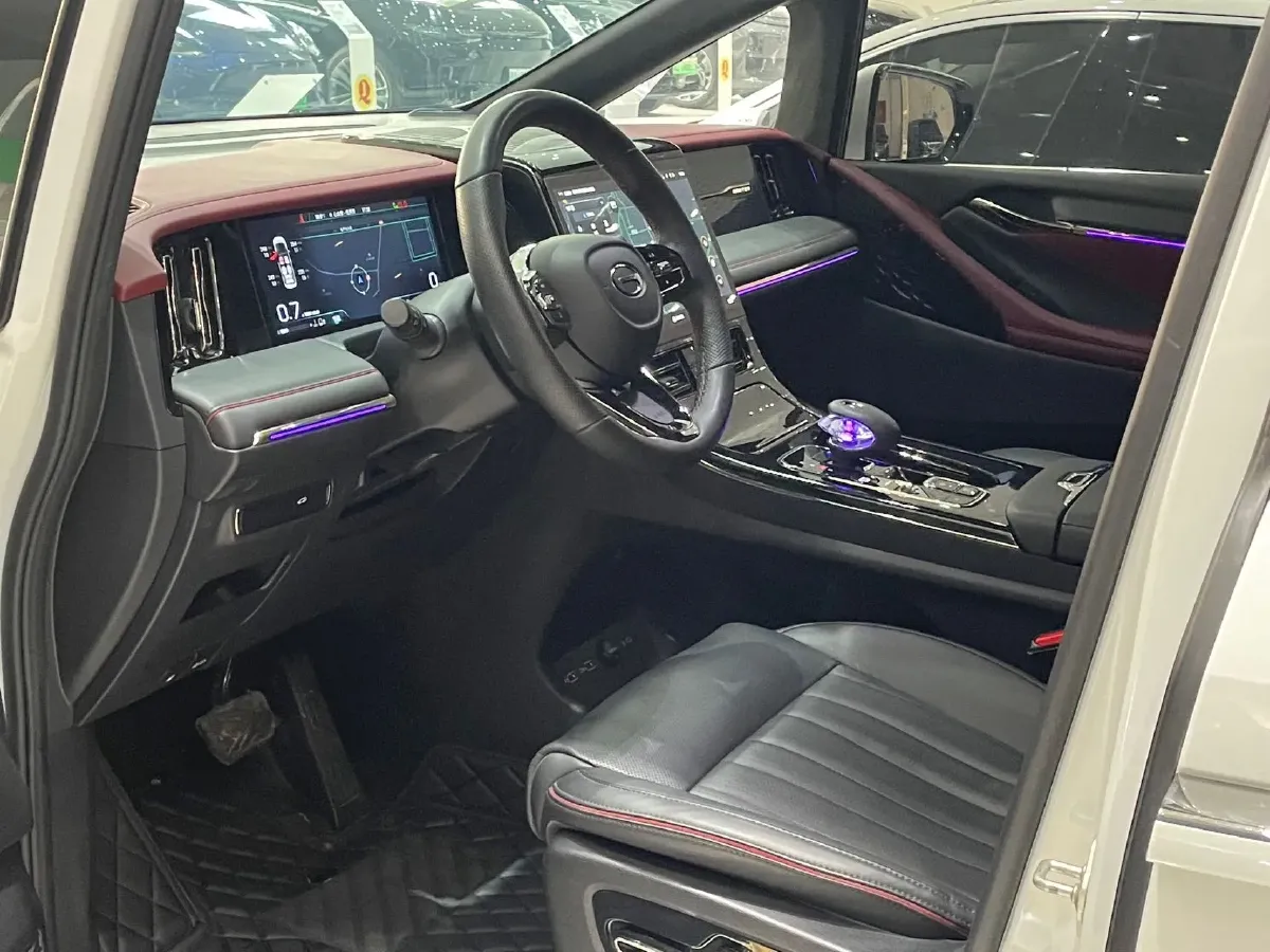 2023 GAC Trumpchi M8 2.0T 252HP L4 8AT,autocango,china used car exporter,china ev exporter,chinese used car exporter,chinese used ev exporter