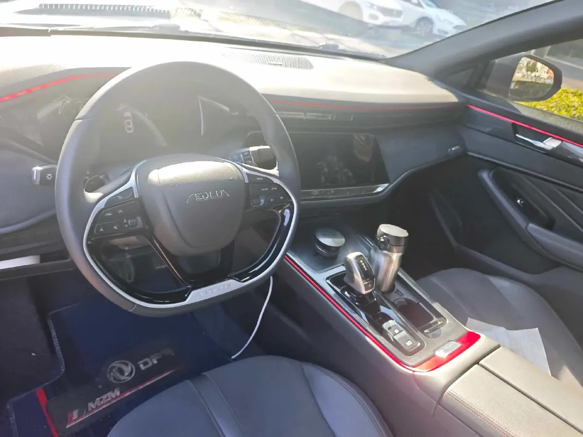 2021 DongFeng Aeolus YiXuan MAX 1.5T 190HP L4 7DCT,autocango,china used car exporter,china ev exporter,chinese used car exporter,chinese used ev exporter