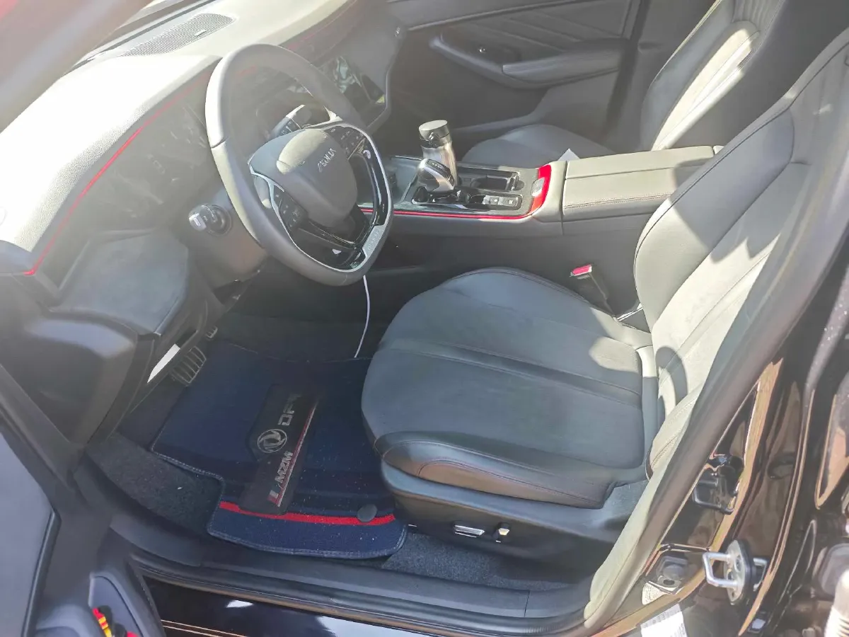 2021 DongFeng Aeolus YiXuan MAX 1.5T 190HP L4 7DCT,autocango,china used car exporter,china ev exporter,chinese used car exporter,chinese used ev exporter