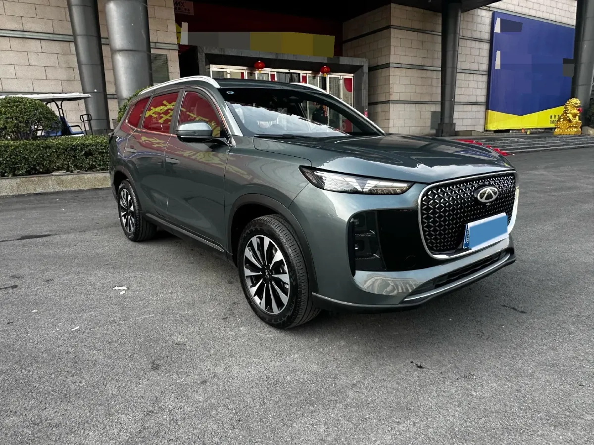 2025 Chery Tiggo 8 Plus 1.6T 197HP L4 7DCT,autocango,china used car exporter,china ev exporter,chinese used car exporter,chinese used ev exporter