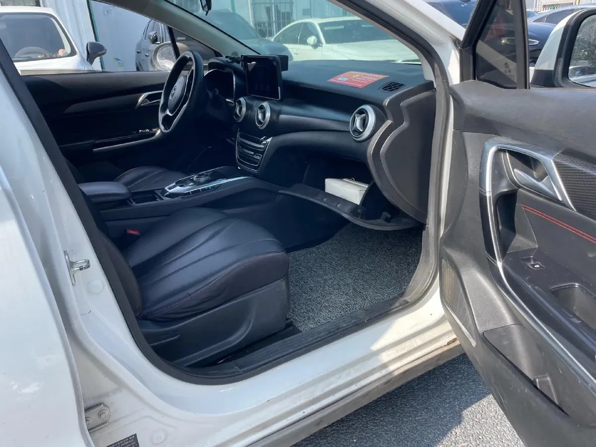 2018 BeiJing Auto EU5 BEV 53.66KWH,autocango,china used car exporter,china ev exporter,chinese used car exporter,chinese used ev exporter