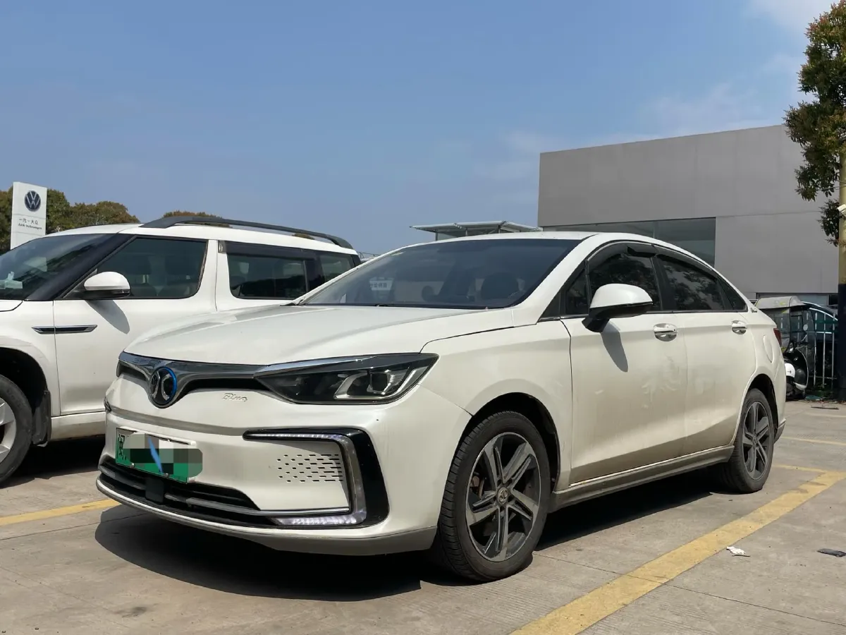 2018 BeiJing Auto EU5 BEV 53.66KWH,autocango,china used car exporter,china ev exporter,chinese used car exporter,chinese used ev exporter