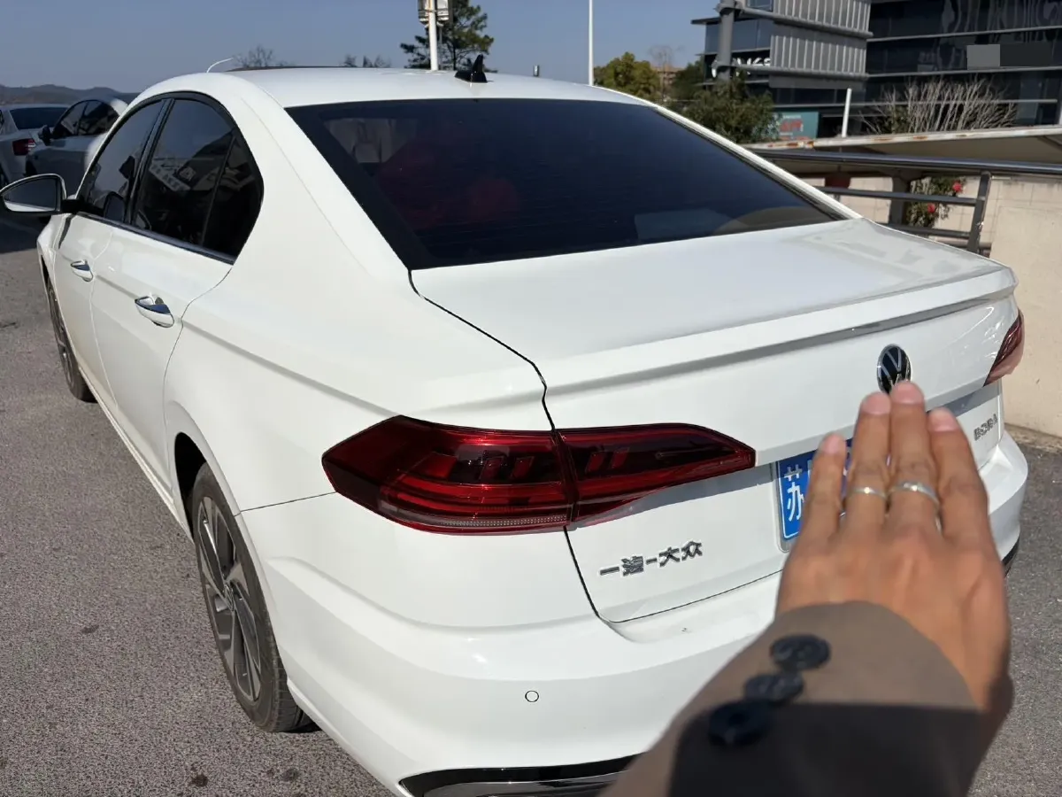 2023 Volkswagen Bora 1.2T 116HP L4 7DCT,autocango,china used car exporter,china ev exporter,chinese used car exporter,chinese used ev exporter