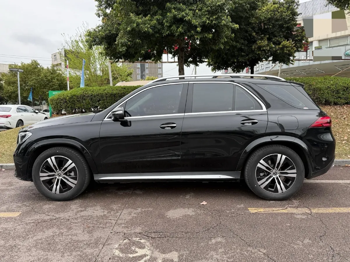 2024 Mercedes-Benz GLE Class 2.0T 252HP L4 9AT PHEV 31.2KWH,autocango,china used car exporter,china ev exporter,chinese used car exporter,chinese used ev exporter