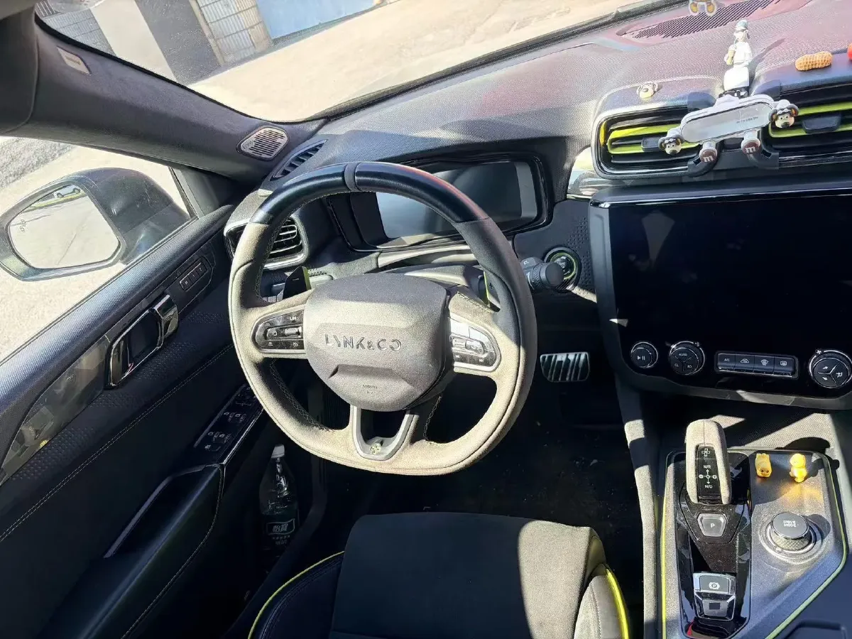 2020 LYNK&CO 03 2.0T 254HP L4 8AT,autocango,china used car exporter,china ev exporter,chinese used car exporter,chinese used ev exporter