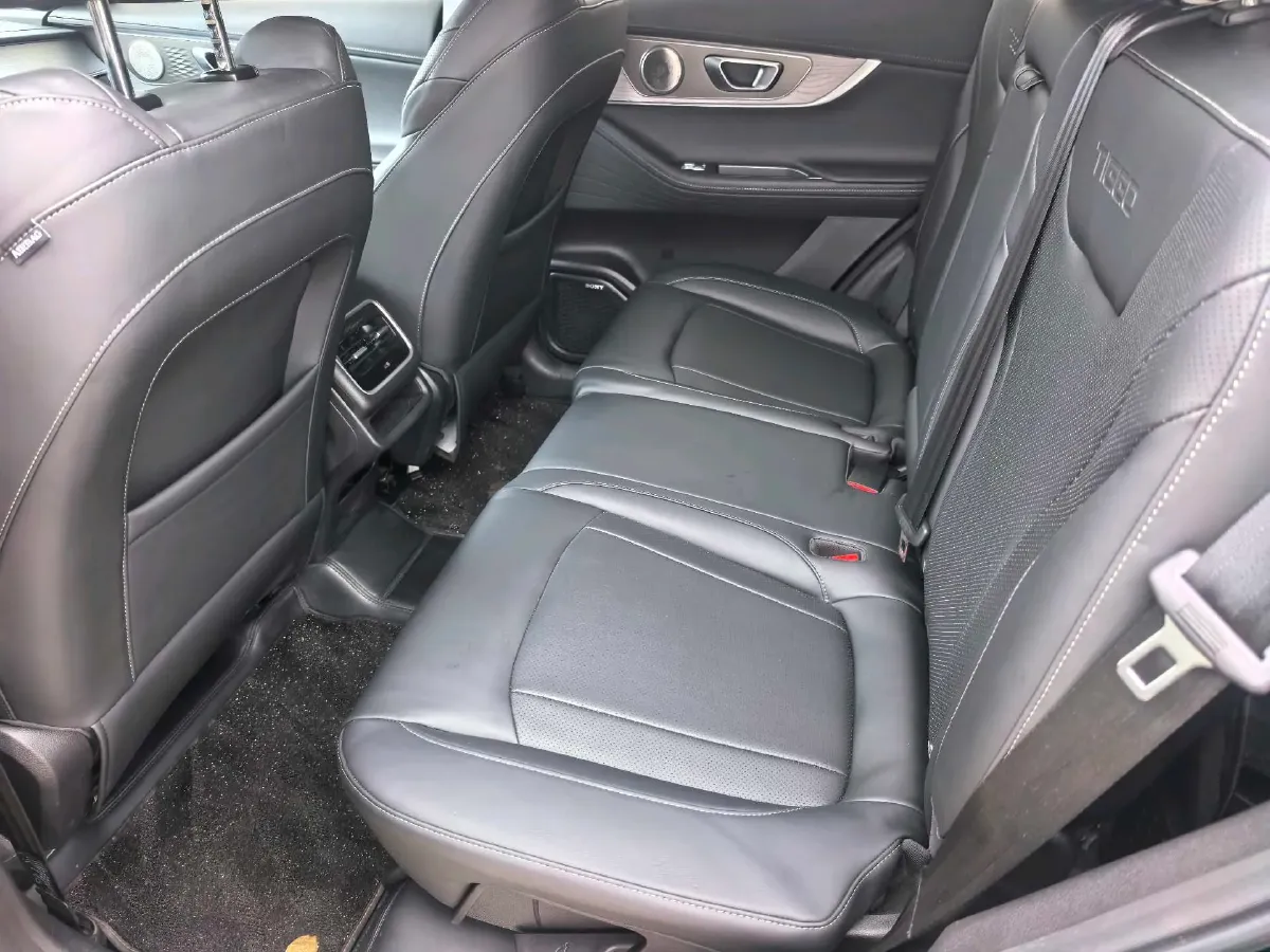 2025 Chery Tiggo 8 PRO 1.6T 197HP L4 7DCT,autocango,china used car exporter,china ev exporter,chinese used car exporter,chinese used ev exporter