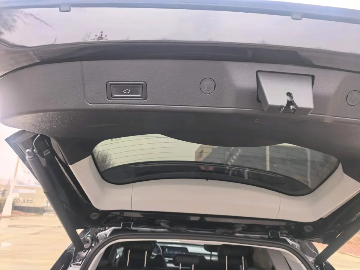 2025 Chery Tiggo 8 PRO 1.6T 197HP L4 7DCT,autocango,china used car exporter,china ev exporter,chinese used car exporter,chinese used ev exporter