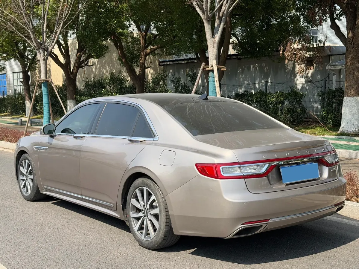 2018 Lincoln Continental 2.0T 261HP L4 6AT,autocango,china used car exporter,china ev exporter,chinese used car exporter,chinese used ev exporter