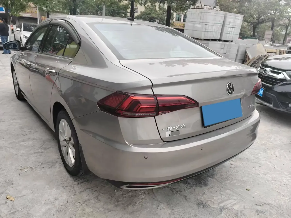2021 Volkswagen Bora 1.5L 113HP L4 6AT,autocango,china used car exporter,china ev exporter,chinese used car exporter,chinese used ev exporter