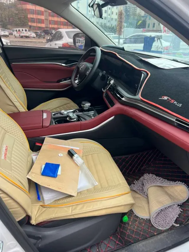 2021 ChangAn CS75 Plus 1.5T 178HP L4 6AT,autocango,china used car exporter,china ev exporter,chinese used car exporter,chinese used ev exporter