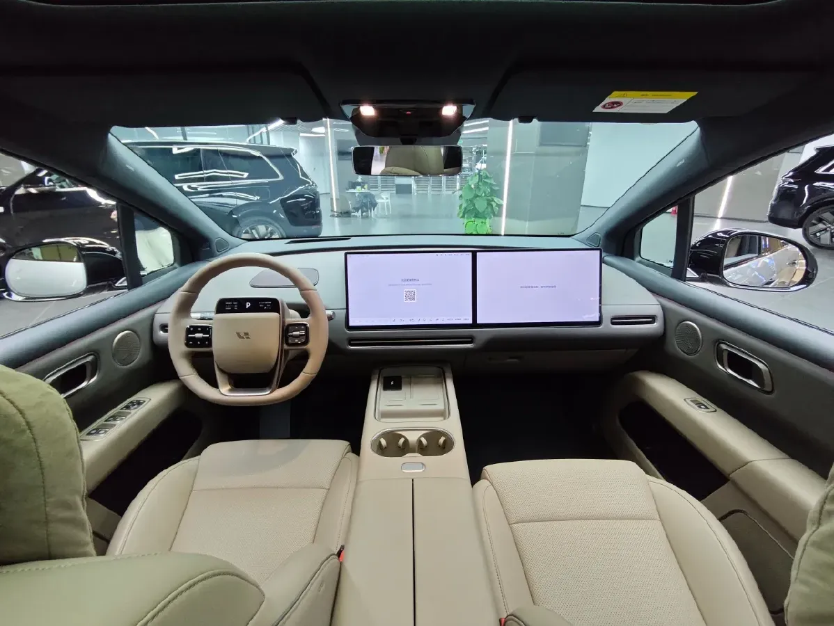 2025 Li i6 BEV,autocango,china used car exporter,china ev exporter,chinese used car exporter,chinese used ev exporter