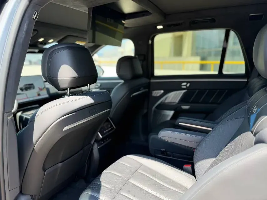 2025 ONVO L90 BEV,autocango,china used car exporter,china ev exporter,chinese used car exporter,chinese used ev exporter