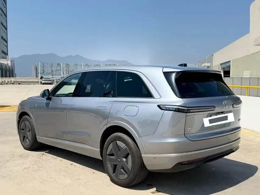 2025 ONVO L90 BEV,autocango,china used car exporter,china ev exporter,chinese used car exporter,chinese used ev exporter