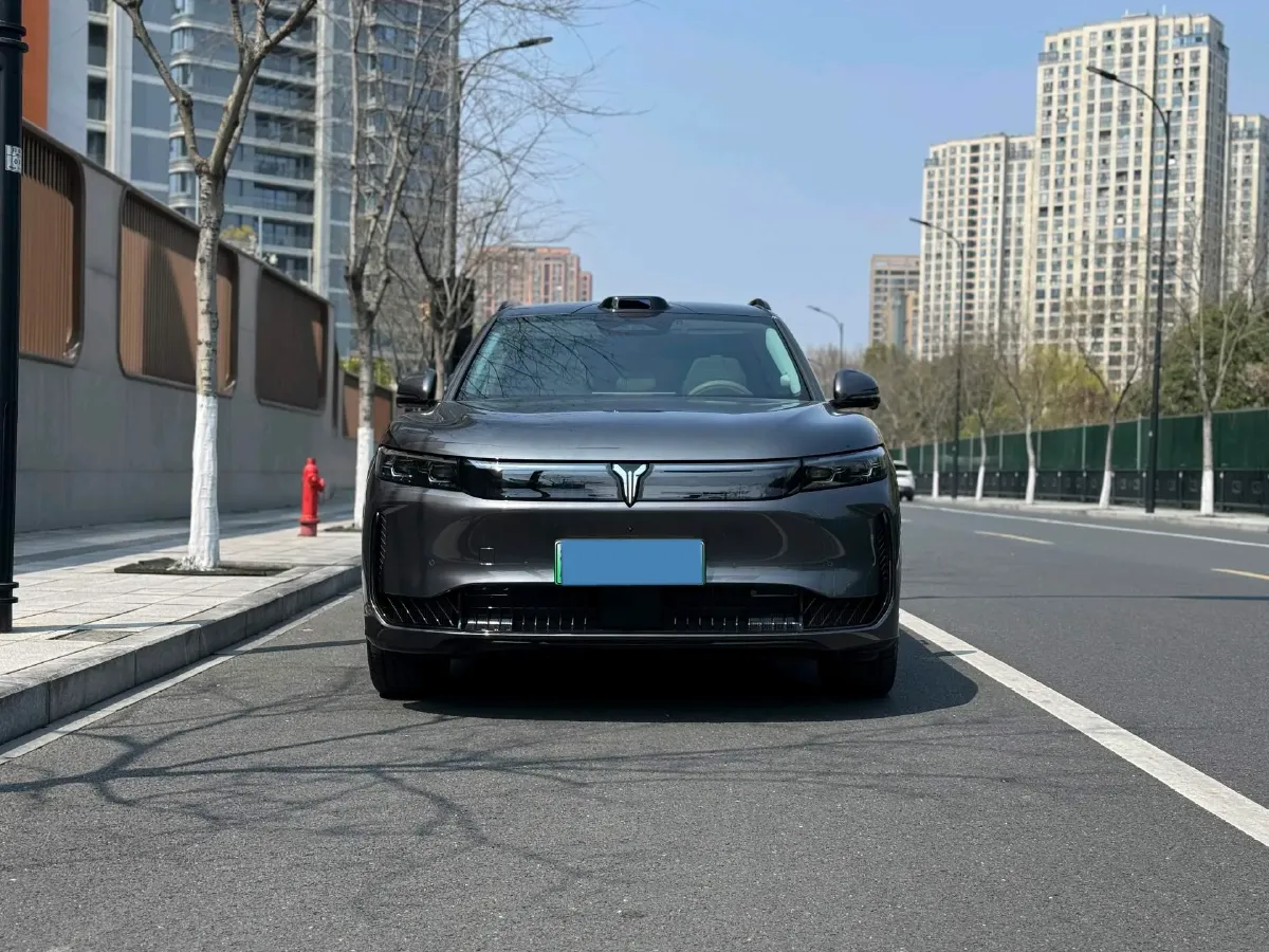 2025 Voyah FREE REEV 129HP REEV,autocango,china used car exporter,china ev exporter,chinese used car exporter,chinese used ev exporter