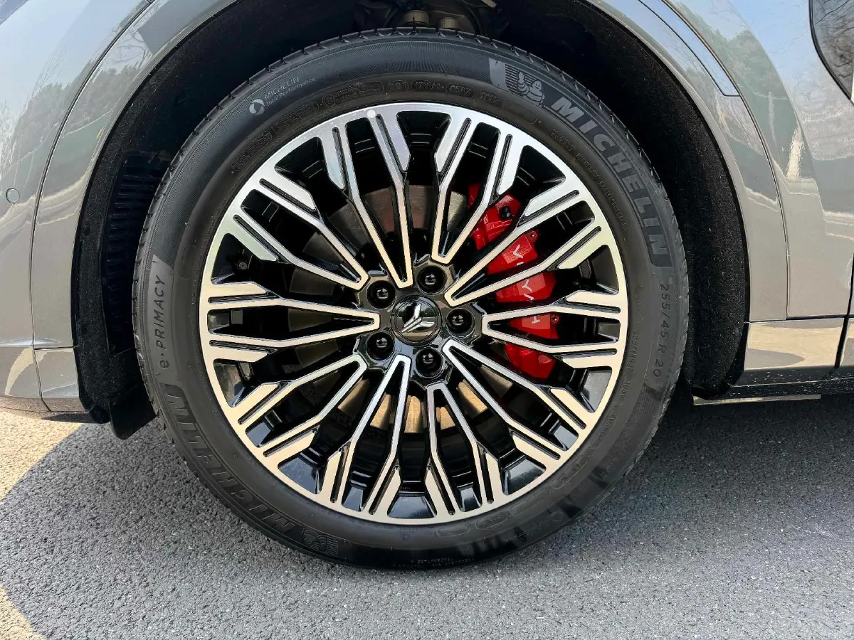 2025 Voyah FREE REEV 129HP REEV,autocango,china used car exporter,china ev exporter,chinese used car exporter,chinese used ev exporter