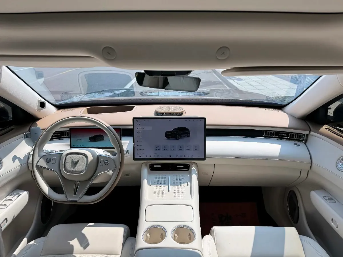 2025 Voyah FREE REEV 129HP REEV,autocango,china used car exporter,china ev exporter,chinese used car exporter,chinese used ev exporter