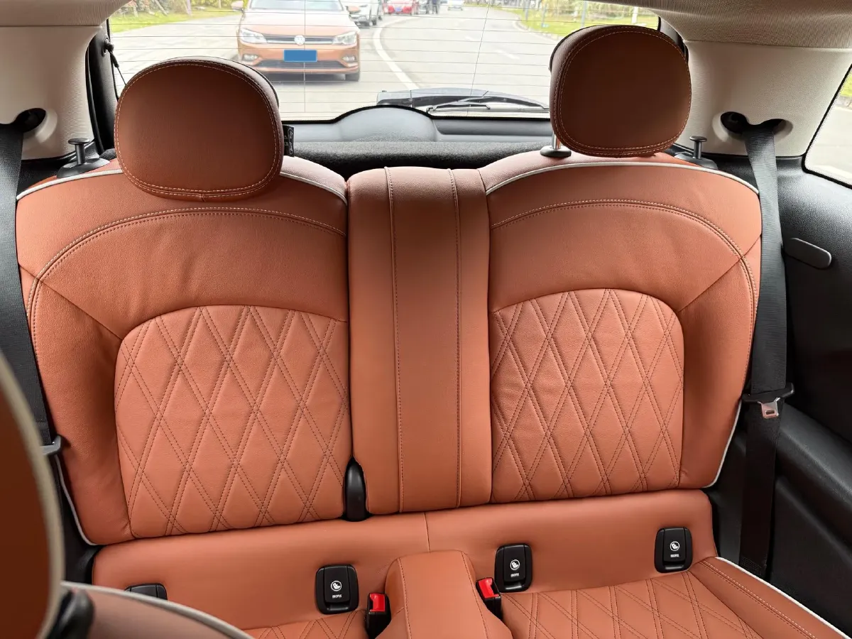 2020 MINI MINI 1.5T 136HP L3 7DCT,autocango,china used car exporter,china ev exporter,chinese used car exporter,chinese used ev exporter