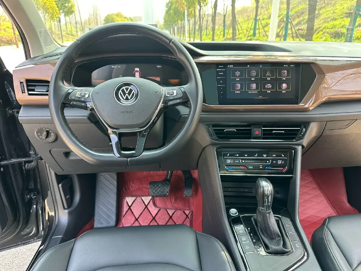 2022 Volkswagen Tharu 1.4T 150HP L4 7DCT,autocango,china used car exporter,china ev exporter,chinese used car exporter,chinese used ev exporter