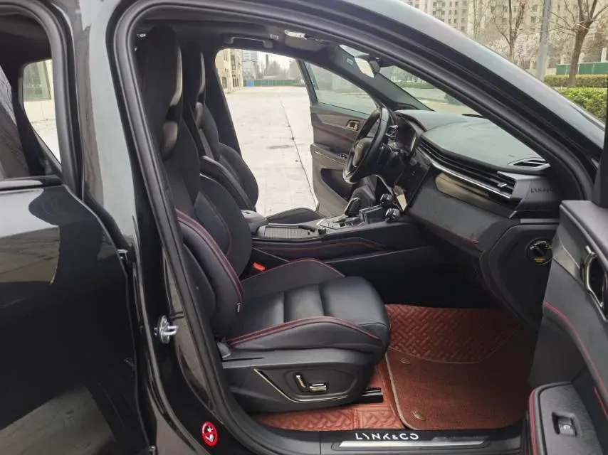 2020 LYNK&CO 05 2.0T 254HP L4 8AT,autocango,china used car exporter,china ev exporter,chinese used car exporter,chinese used ev exporter